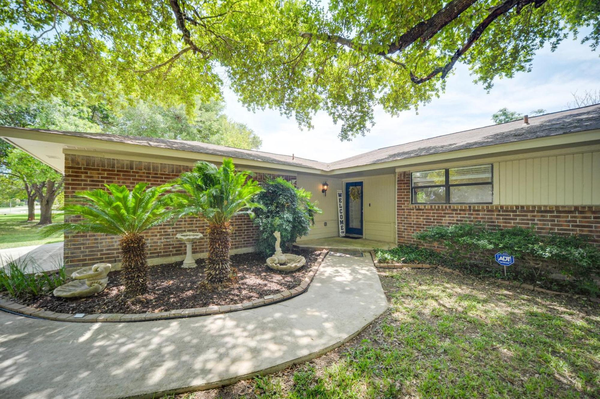 Mcqueeney Vacation Rental About 10 Mi To New Braunfels Dış mekan fotoğraf